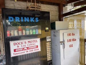 Vending machine and Ice machine on the porch at Dock's Motel